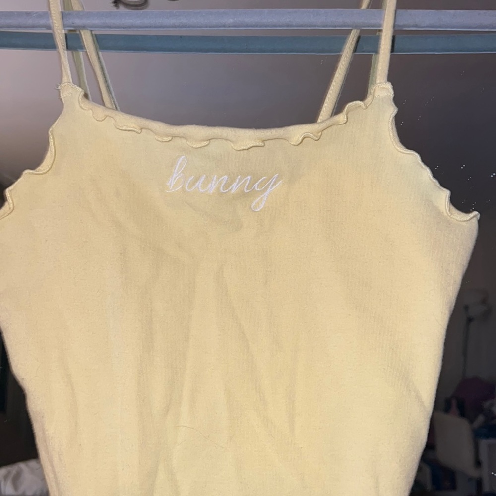 cute tank top!